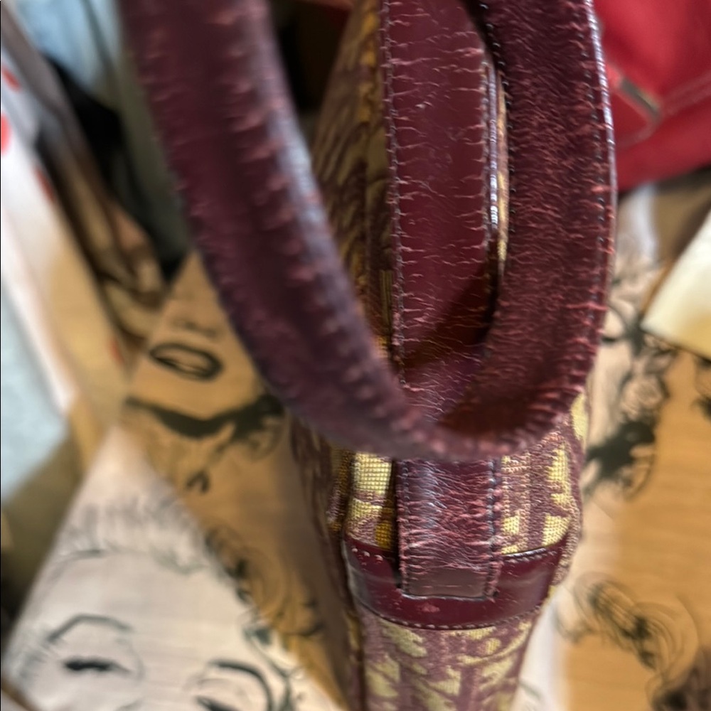Dior Tan and Purple Shoulder Bag with Monogram Design - Picture 5 of 9